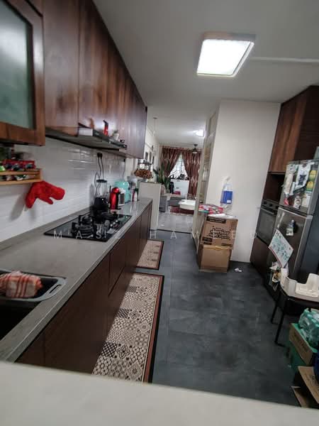 492 Jurong West Street 41, 492 Jurong West Street 41, 2 Bedrooms, 688 sqft, HDB Flat For Sale, by Masz Hameed, 500157970 - Kitchen - PropertyGuru.com.sg
