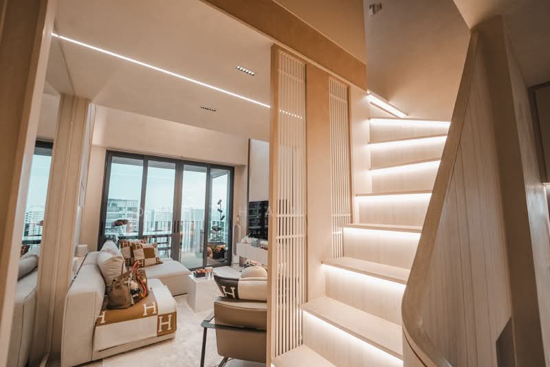 Parc Botannia, 16 Fernvale Street, 3 Bedrooms, 1,130 sqft, Condominium For Sale, by Jonathan Phay, 500157971 - Foyer - PropertyGuru.com.sg