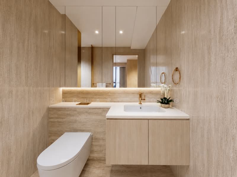 CHEAP FREEHOLD 4BR @ D15! DOORSTEP TO MRT!, , 3 Bedrooms, 1,087 sqft, Condominium For Sale, by Zachary Wong, 500157975 - Bathroom - PropertyGuru.com.sg