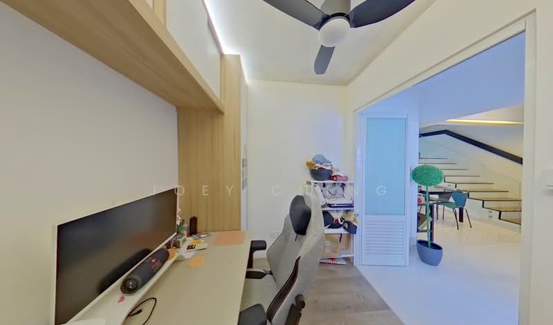 156 Tampines Street 12, 156 Tampines Street 12, 3 Bedrooms, 1,614 sqft, HDB Flat For Sale, by Joey Cheng, 500157976 - Study Room - PropertyGuru.com.sg