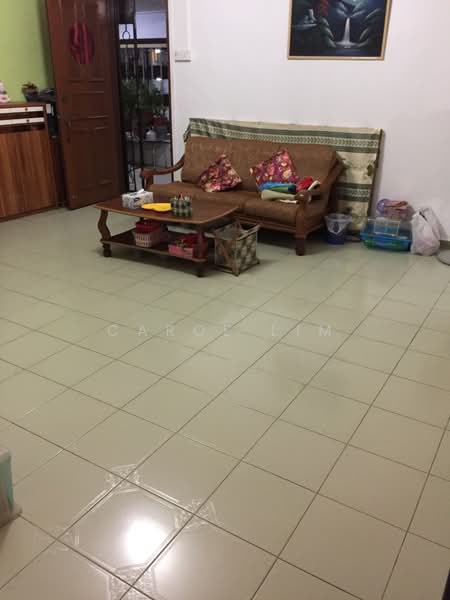 738 Yishun Street 72, 738 Yishun Street 72, 3 Bedrooms, 1,098 sqft, HDB Flat For Rent, by Carol Lim, 500157978 - Living Room - PropertyGuru.com.sg