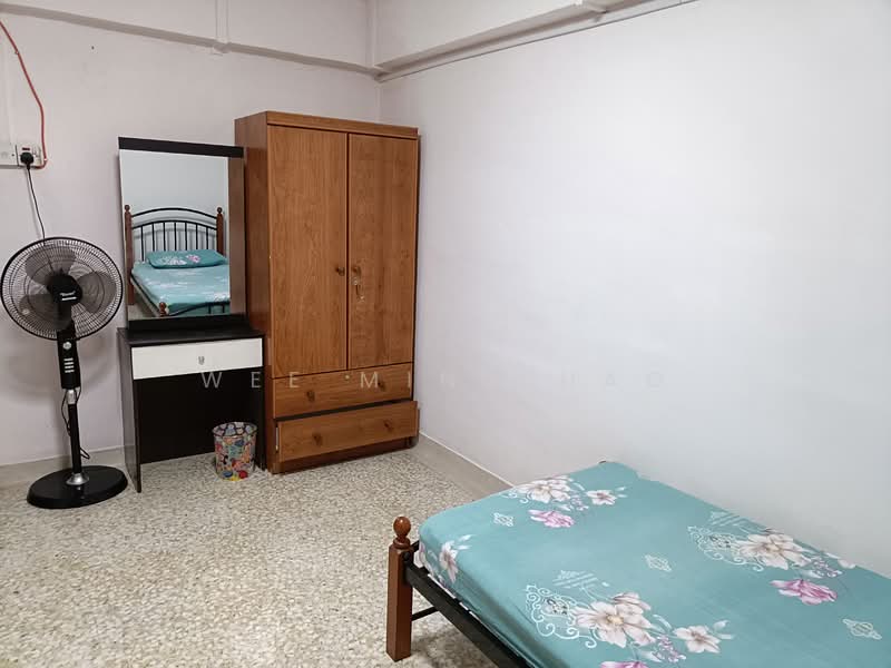 422 Bedok North Road, 422 Bedok North Road, Room Rental, 120 sqft, HDB Flat For Rent, by Wee Ming Hao, 500157983 - Bedroom - PropertyGuru.com.sg