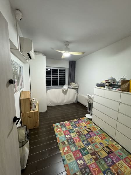 523 Woodlands Drive 14, 523 Woodlands Drive 14, 3 Bedrooms, 1,386 sqft, HDB Flat For Sale, by Samuel Yong, 500157986 - Bedroom - PropertyGuru.com.sg