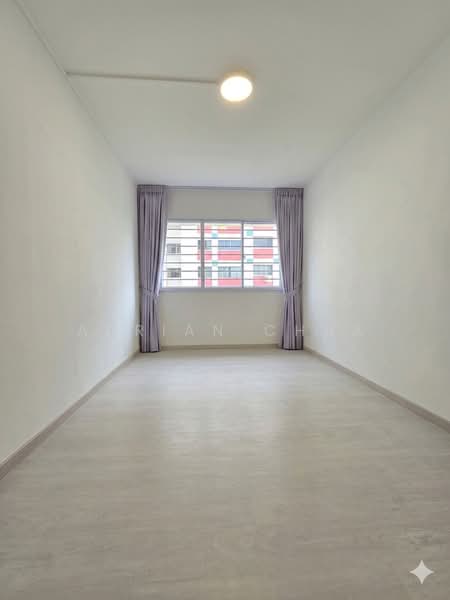 235 Bishan Street 22, 235 Bishan Street 22, 3 Bedrooms, 1,130 sqft, HDB Flat For Sale, by Adrian Chua, 500157992 - Common room 2 - PropertyGuru.com.sg