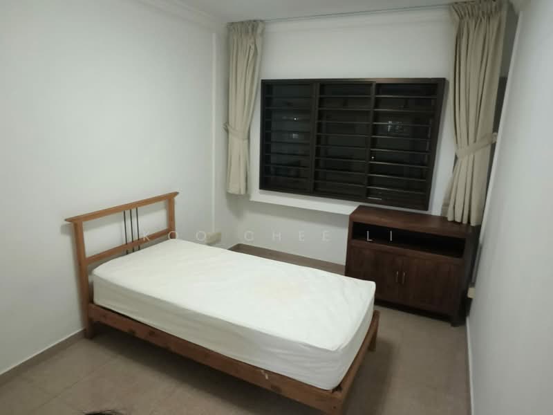 421 Canberra Road, 421 Canberra Road, Room Rental, 130 sqft, HDB Flat For Rent, by Koo Chee Li, 500157996 - Bedroom - PropertyGuru.com.sg