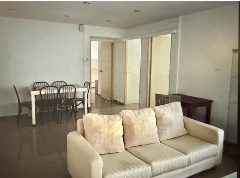 421 Canberra Road, 421 Canberra Road, Room Rental, 130 sqft, HDB Flat For Rent, by Koo Chee Li, 500157996 - Living Room - PropertyGuru.com.sg
