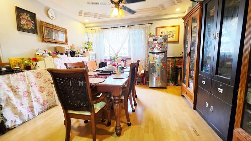 621 Bedok Reservoir Road, 621 Bedok Reservoir Road, 3 Bedrooms, 1,302 sqft, HDB Flat For Sale, by Ina Sultan, 500158001 - Dining Room - PropertyGuru.com.sg