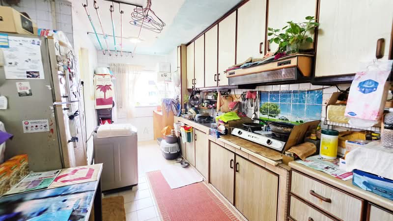621 Bedok Reservoir Road, 621 Bedok Reservoir Road, 3 Bedrooms, 1,302 sqft, HDB Flat For Sale, by Ina Sultan, 500158001 - Kitchen - PropertyGuru.com.sg