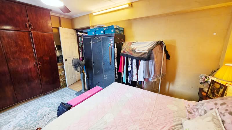 621 Bedok Reservoir Road, 621 Bedok Reservoir Road, 3 Bedrooms, 1,302 sqft, HDB Flat For Sale, by Ina Sultan, 500158001 - Bedroom - PropertyGuru.com.sg