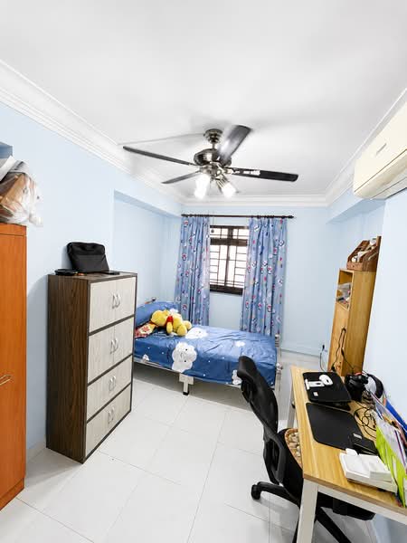 899A Woodlands Drive 50, 899A Woodlands Drive 50, 3 Bedrooms, 1,076 sqft, HDB Flat For Sale, by Lim Y X, 500158003 - Bedroom - PropertyGuru.com.sg