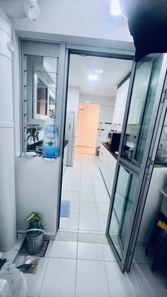 424C Yishun Avenue 11, 424C Yishun Avenue 11, 3 Bedrooms, 990 sqft, HDB Flat For Sale, by Aby Hoe 何惠冰, 500158005 - Kitchen - PropertyGuru.com.sg
