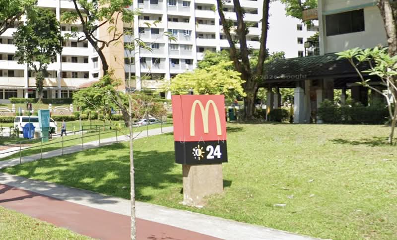 468 Ang Mo Kio Avenue 10, 468 Ang Mo Kio Avenue 10, Room Rental, 350 sqft, HDB Flat For Rent, by Faith Huang 黄愛雁, 500158015 - Exterior - PropertyGuru.com.sg