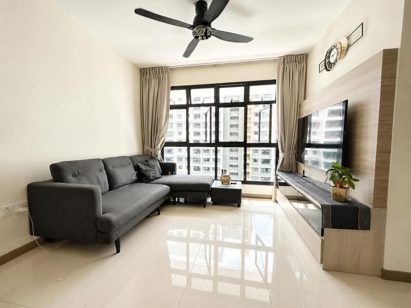 419C Northshore Drive, 419C Northshore Drive, 3 Bedrooms, 1,011 sqft, HDB Flat For Sale, by Zen Seah, 500158023 - Living Room - PropertyGuru.com.sg
