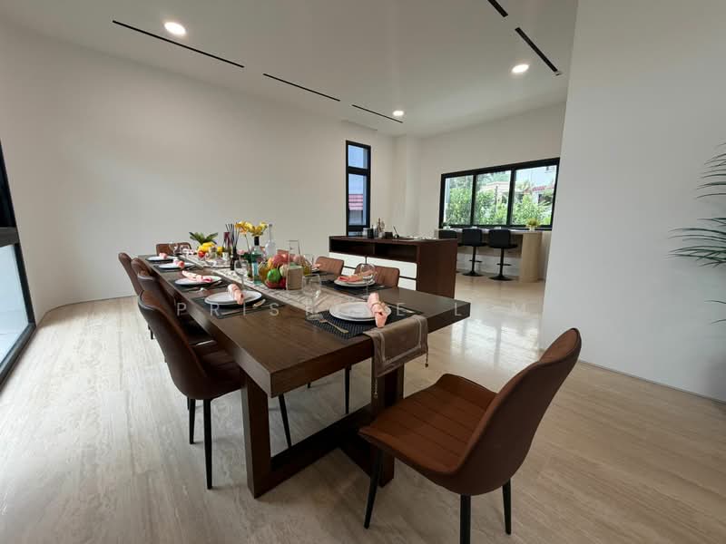 GROVE DRIVE, Grove Drive, 5 Bedrooms, 12,110 sqft, Detached House For Sale, by Pristine Lim, 500158030 - Dining Room - PropertyGuru.com.sg