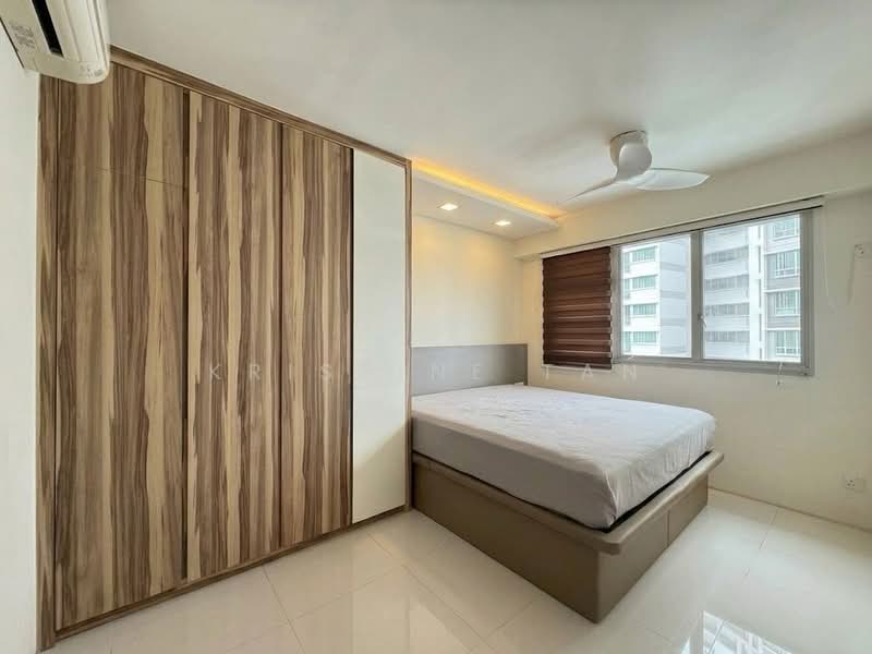 10B Bendemeer Light, 10B Bendemeer Road, 2 Bedrooms, 732 sqft, HDB Flat For Sale, by Kristine Tan, 500158032 - Master Bedroom - PropertyGuru.com.sg