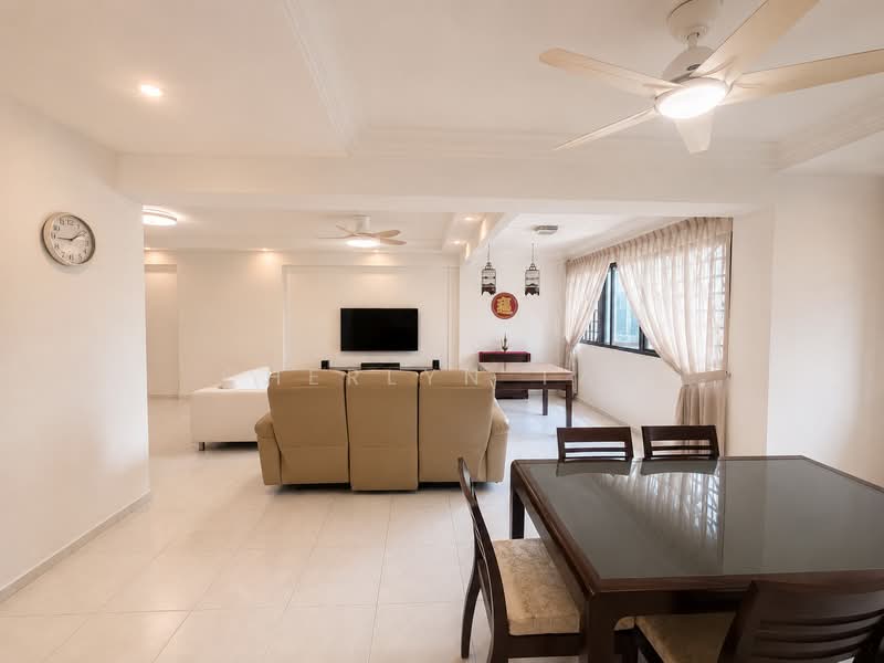 154 Gangsa Road, 154 Gangsa Road, 4 Bedrooms, 1,302 sqft, HDB Flat For Sale, by Cherlyn Tan, 500158035 - Living Room - PropertyGuru.com.sg