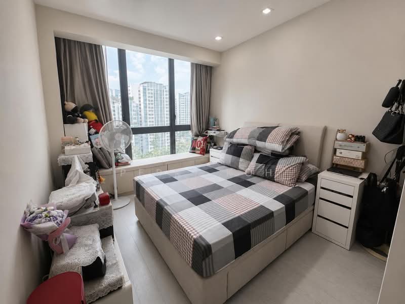 The Terrace, 88 Edgedale Plains, 3 Bedrooms, 1,076 sqft, Executive Condominium For Sale, by Perry Koh, 500158038 - Bedroom - PropertyGuru.com.sg