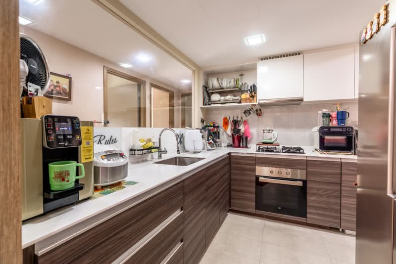 The Terrace, 88 Edgedale Plains, 3 Bedrooms, 1,076 sqft, Executive Condominium For Sale, by Perry Koh, 500158038 - Kitchen - PropertyGuru.com.sg