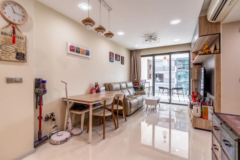 The Terrace, 88 Edgedale Plains, 3 Bedrooms, 1,076 sqft, Executive Condominium For Sale, by Perry Koh, 500158038 - Living Room - PropertyGuru.com.sg