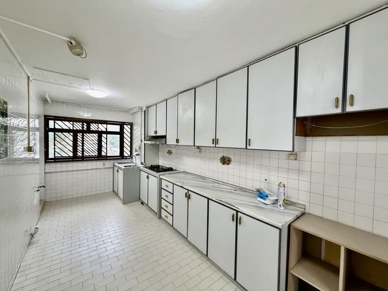 648 Hougang Avenue 8, 648 Hougang Avenue 8, 2 Bedrooms, 843 sqft, HDB Flat For Rent, by Lin Jiayang, 500158040 - Kitchen - PropertyGuru.com.sg