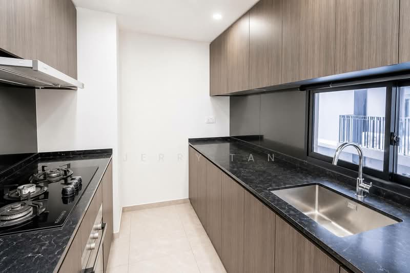 Park Colonial, 4 Woodleigh Lane, 3 Bedrooms, 979 sqft, Condominium For Rent, by Jerry Tan, 500158048 - Kitchen - PropertyGuru.com.sg