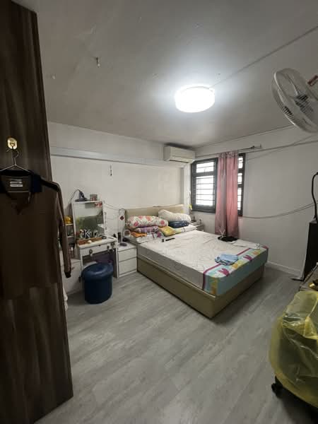 113 Tao Ching Road, 113 Tao Ching Road, 2 Bedrooms, 721 sqft, HDB Flat For Sale, by Kson Tay, 500158050 - Bedroom - PropertyGuru.com.sg