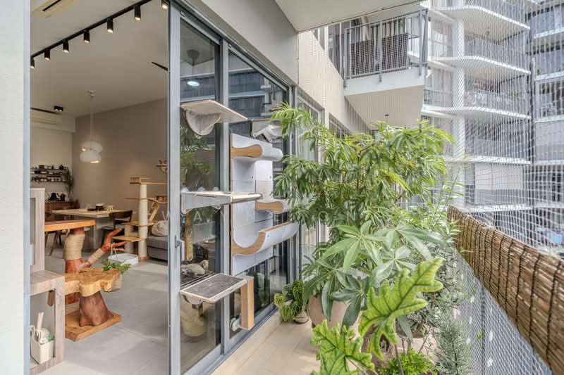 Boathouse Residences, 33 Upper Serangoon View, 1 Bedroom, 710 sqft, Condominium For Sale, by Wayne Ong, 500158060 - Balcony - PropertyGuru.com.sg