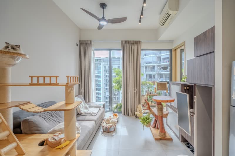 Boathouse Residences, 33 Upper Serangoon View, 1 Bedroom, 710 sqft, Condominium For Sale, by Wayne Ong, 500158060 - Living Room - PropertyGuru.com.sg