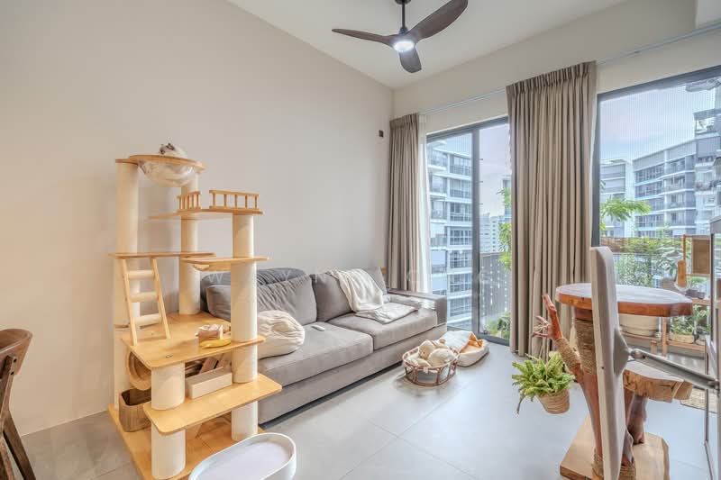 Boathouse Residences, 33 Upper Serangoon View, 1 Bedroom, 710 sqft, Condominium For Sale, by Wayne Ong, 500158060 - Living Room - PropertyGuru.com.sg
