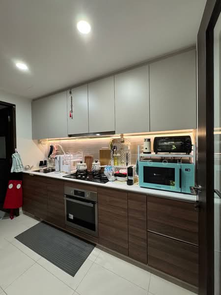 The Brownstone, 160 Canberra Drive, 3 Bedrooms, 990 sqft, Executive Condominium For Rent, by Pei Xuan Goh, 500158065 - Kitchen - PropertyGuru.com.sg