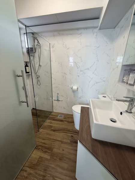 2C Sri Geylang Serai, 2C Geylang Serai, 3 Bedrooms, 1,022 sqft, HDB Flat For Sale, by Lim Mui Hong, 500158074 - Bathroom - PropertyGuru.com.sg
