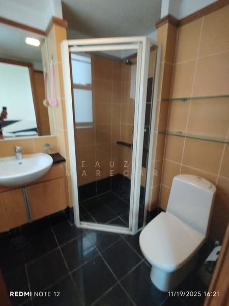 Changi Rise Condo, 18 Simei Rise, Room Rental, 200 sqft, Condominium For Rent, by Fauzy Marecar, 500158075 - Bathroom - PropertyGuru.com.sg
