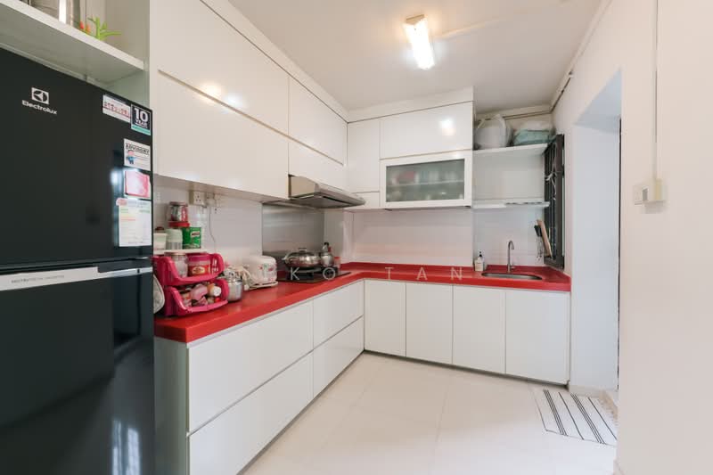 154 Gangsa Road, 154 Gangsa Road, 3 Bedrooms, 1,302 sqft, HDB Flat For Sale, by Niko Tan, 500158076 - Kitchen - PropertyGuru.com.sg