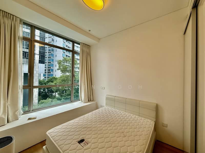 The Laurels @ Cairnhill Road, 38 Cairnhill Road, 2 Bedrooms, 883 sqft, Condominium For Sale, by Elaine Goh, 500158081 - Bedroom - PropertyGuru.com.sg
