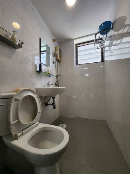 Pine Grove, 1N Pine Grove, Room Rental, 130 sqft, Condominium For Rent, by Tay Shaoqi, 500158086 - Bathroom - PropertyGuru.com.sg