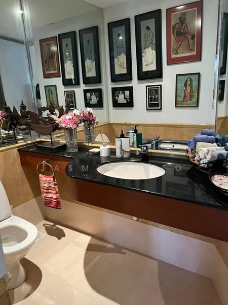 8 Orange Grove, 8 Orange Grove Road, 4 Bedrooms, 2,745 sqft, Condominium For Rent, by Jasmine Teo, 500158090 - Bathroom - PropertyGuru.com.sg