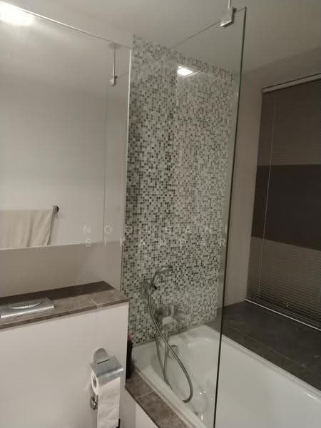 Livia, 71 Pasir Ris Grove, Pasir Ris / Tampines, 4 Bedrooms, 1,539 sqft, Condominium For Rent, by Noorbani Sikandar, 500158097 - Common toilet - PropertyGuru.com.sg