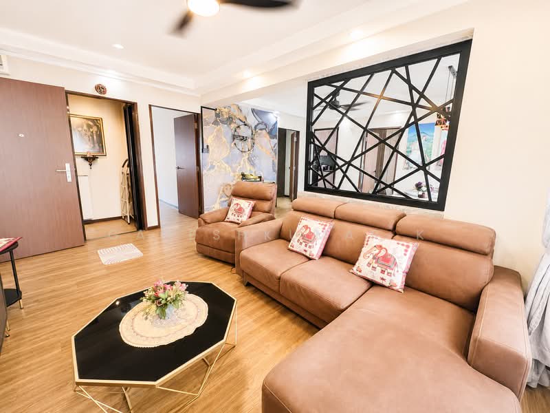 514 Serangoon North Avenue 4, 514 Serangoon North Avenue 4, 3 Bedrooms, 1,109 sqft, HDB Flat For Sale, by GANESHKUMAR K, 500158100 - Living Room - PropertyGuru.com.sg