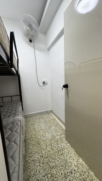 141 Jalan Bukit Merah, 141 Jalan Bukit Merah, Room Rental, 110 sqft, HDB Flat For Rent, by Cristal Lee, 500158106 - Bedroom - PropertyGuru.com.sg