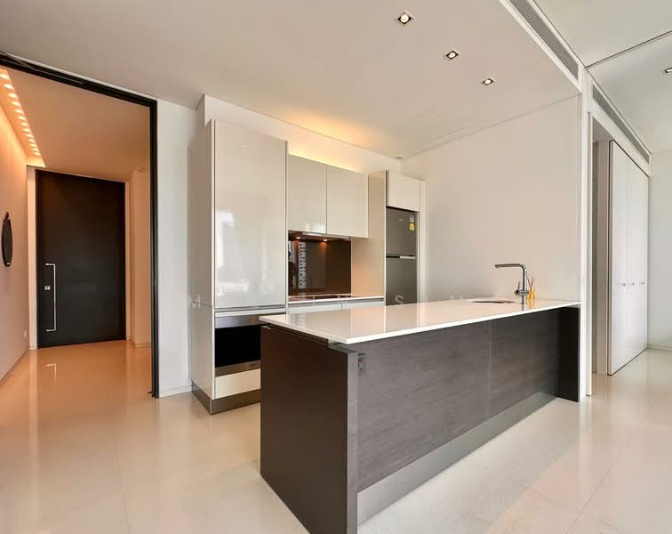Scotts Square, 8 Scotts Road, 1 Bedroom, 635 sqft, Condominium For Rent, by Melvin Sim, 500158109 - Kitchen - PropertyGuru.com.sg