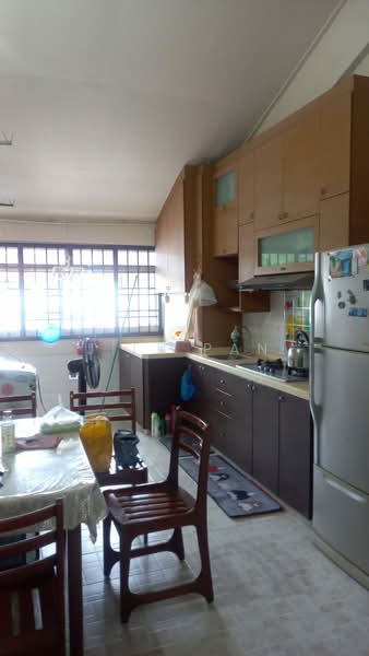 106 Hougang Avenue 1, 106 Hougang Avenue 1, 2 Bedrooms, 721 sqft, HDB Flat For Sale, by Jill Pan, 500158112 - Kitchen - PropertyGuru.com.sg