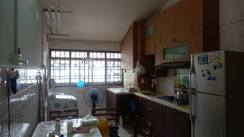 106 Hougang Avenue 1, 106 Hougang Avenue 1, 2 Bedrooms, 721 sqft, HDB Flat For Sale, by Jill Pan, 500158112 - Kitchen - PropertyGuru.com.sg
