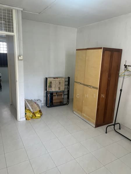 57 Lorong 5 Toa Payoh, 57 Lorong 5 Toa Payoh, 2 Bedrooms, 657 sqft, HDB Flat For Sale, by Jackie Chen, 500158121 - Interior - PropertyGuru.com.sg