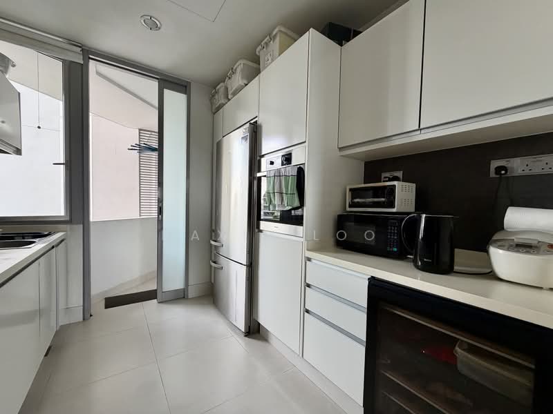 The Oceanfront @ Sentosa Cove, 293 Ocean Drive, 3 Bedrooms, 1,711 sqft, Condominium For Sale, by Maxim Loo, 500158129 - Kitchen - PropertyGuru.com.sg