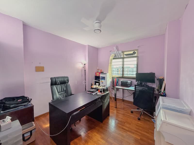 678D Jurong West Street 64, 678D Jurong West Street 64, 3 Bedrooms, 1,184 sqft, HDB Flat For Sale, by Janice Chan, 500158134 - Study - PropertyGuru.com.sg