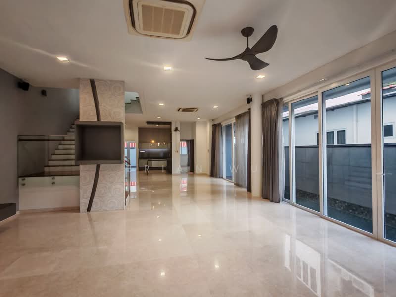 Kelulut Hill, Kelulut Hill, 6 Bedrooms, 5,550 sqft, Terraced House For Sale, by Brian Wu, 500158137 - Living Room - PropertyGuru.com.sg