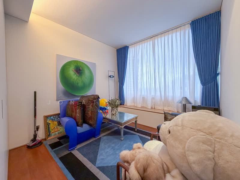 The Boulevard Residence, 6 Cuscaden Walk, 3 Bedrooms, 2,034 sqft, Condominium For Sale, by Jonathan Phay, 500158138 - Common Bedroom - PropertyGuru.com.sg