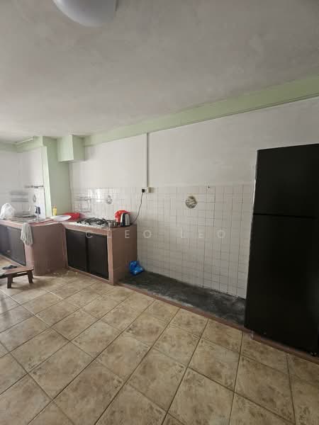219 Yishun Street 21, 219 Yishun Street 21, 2 Bedrooms, 732 sqft, HDB Flat For Rent, by CLeo Leo, 500158143 - Kitchen - PropertyGuru.com.sg