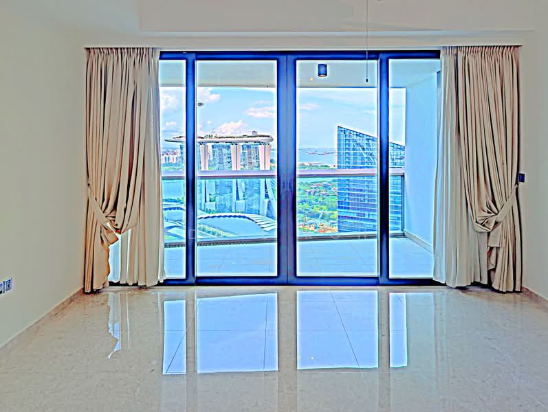 Marina Bay Suites, 3 Central Boulevard, 4 Bedrooms, 2,056 sqft, Condominium For Sale, by Eddie Koh, 500158147 - Living Hall View - PropertyGuru.com.sg