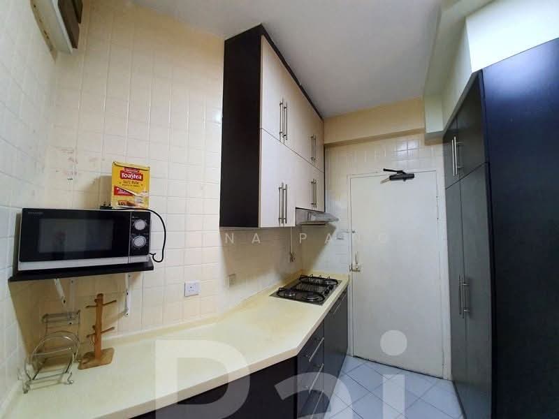 Bayshore Park, 62 Bayshore Road, 2 Bedrooms, 936 sqft, Condominium For Rent, by Elena Pang, 500158154 - Kitchen - PropertyGuru.com.sg